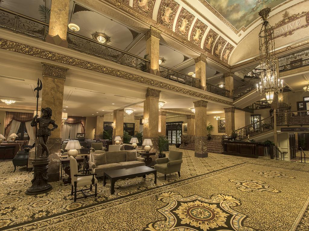 The Pfister Hotel Μιλγουόκι Εξωτερικό φωτογραφία
